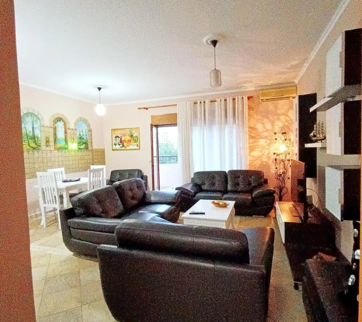 Center In Center Apartament 티라나 알바니아